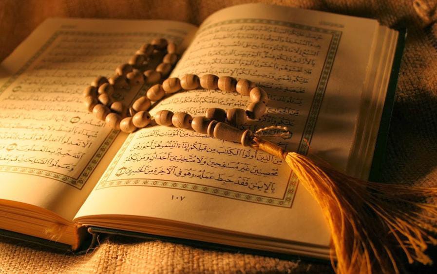 7 Surat Pembuka Pintu Rezeki Dalam Al Qur'an, Segera Amalkan dan Rasakan Rezekimu Mengalir Tanpa Henti