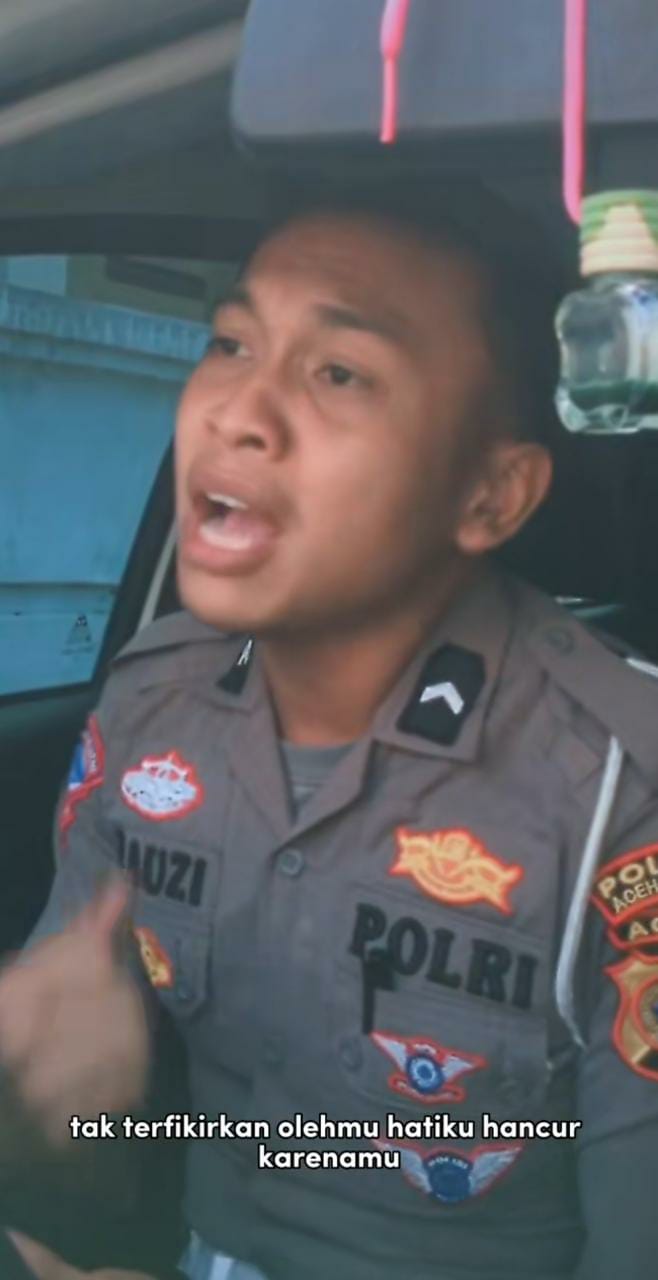 Viral, Seorang Polisi Bersuara Merdu Mengcover Lagu Sial dari Mahalini