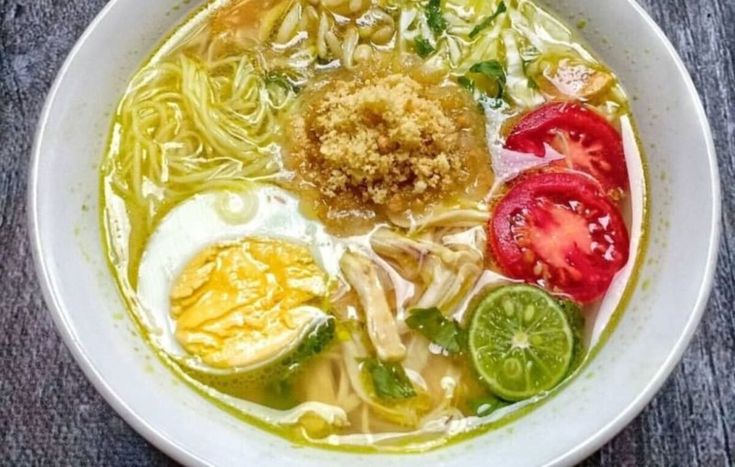 Nikmati Kelezatan Kuliner Khas Jawa Tengah, Yakni Soto Blora dengan Kuah Bening yang Segar, 