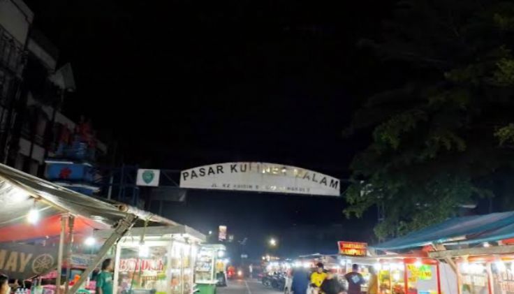 Jajakan Beragam Hidangan, Pasar Kuliner Malam Jadi Surga Makanan di Bengkulu