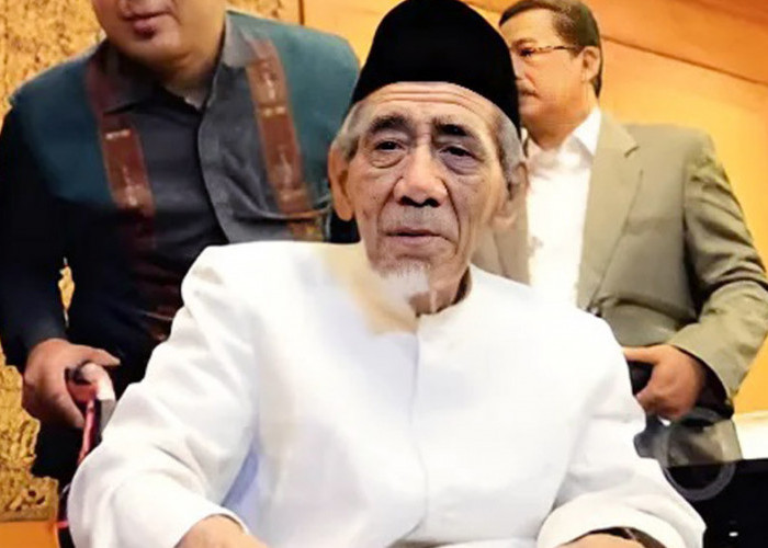 Kata Mbah Moen, Perhatikan 5 Adab Ini Jika Ingin Didatangi Rezeki Berlimpah dari Segala Arah