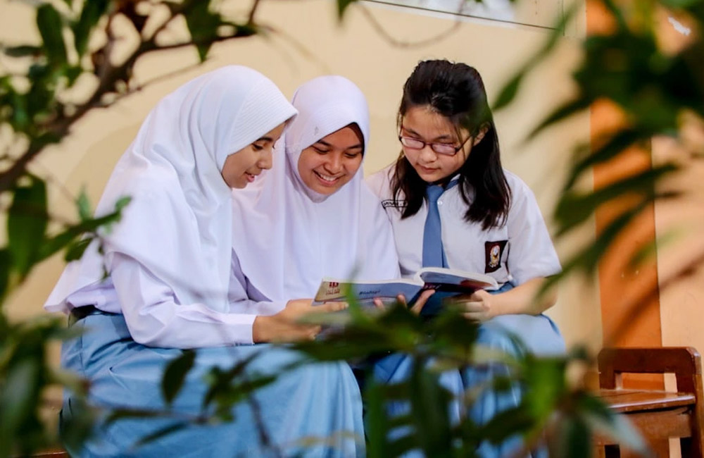 SPMB Jalur Domisili Resmi Dibuka, Siswa Tak Daftar Ulang Terancam Gugur