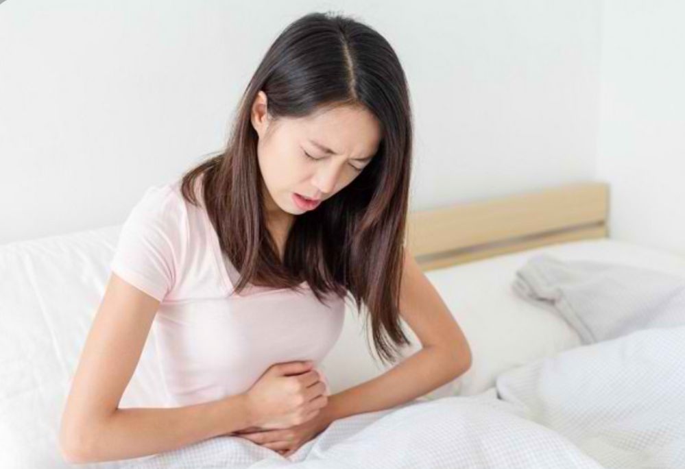 5 Cara Efektif Mengatasi Perut Melilit Secara Alami