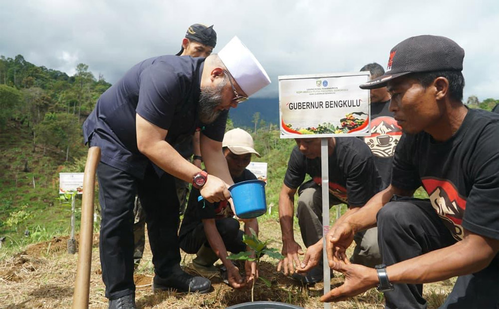 Perhutanan Sosial Ditargetkan Jadi Motor Penggerak Ekonomi Masyarakat