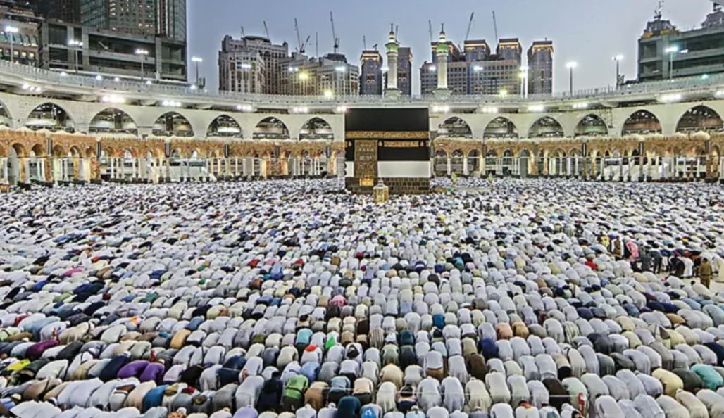 5 Amalan yang Pahalanya Setara Naik Haji dan Umroh, Apa Saja?