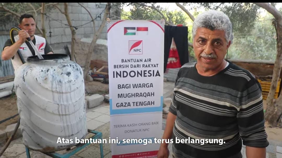 Warga Indonesia Salurkan 3 Tangki Air Bersih untuk Warga Gaza Palestina