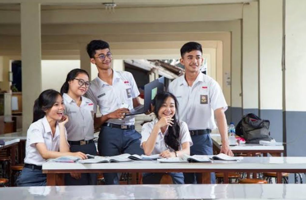 Apa Pengganti Jurusan IPA, IPS dan Bahasa di SMA? Ini Jawabannya