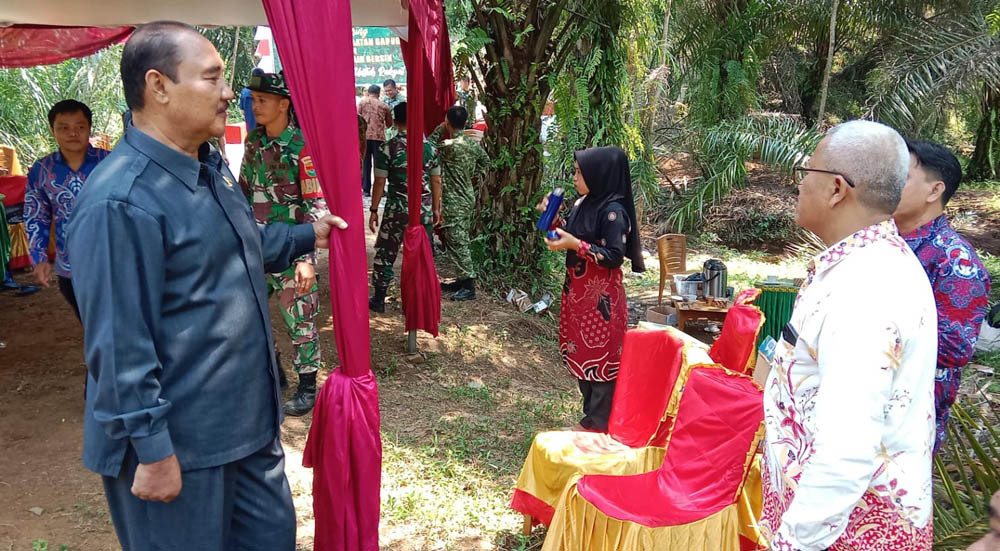 Ketua DPRD Sambut Aspirasi Warga Talang Denau, Usulkan Pembangunan Jalan