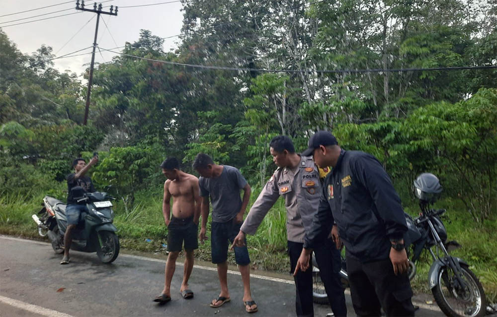 Brakk!!! Hantam Truk, Warga Rama Agung MD