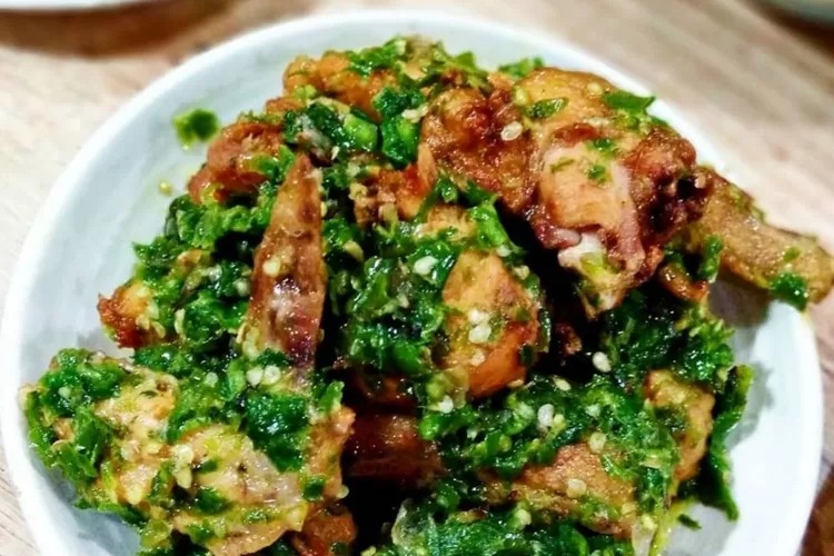 DIjamin Anti Langu, Resep Ayam Sambal Cabe Ijo Ala Masakan Padang