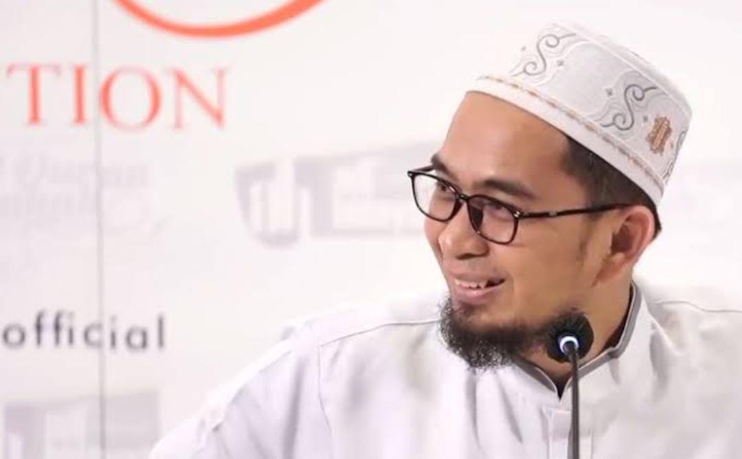 Rezeki Seret? Kata Ustadz Adi Hidayat, Kamu Harus Baca Doa Penarik Rezeki Ini Setiap Malam Tiba, Dijamin Ampuh