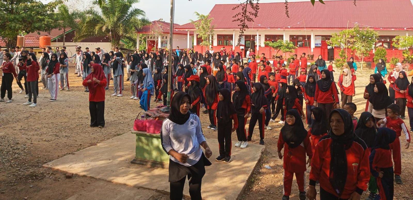 Senam Masal hingga Aksi Penanaman 1000 Pohon Semarakkan HUT RI ke 79 di Tanjung Dalam