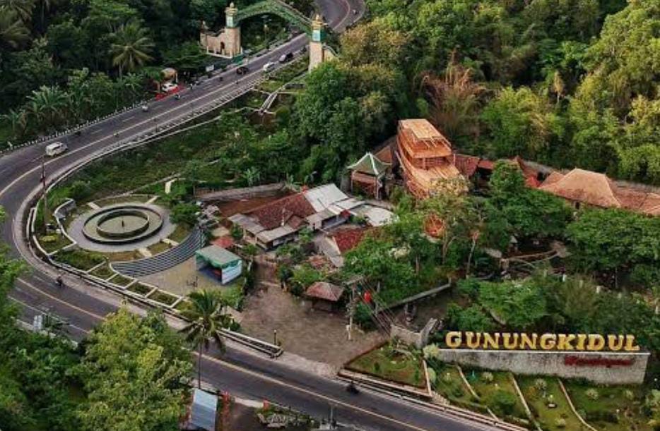 Puluhan Ribu Bansos Dinonaktifkan Kemensos, Lurah di Gunung Kidul Jadi Sasaran Warga