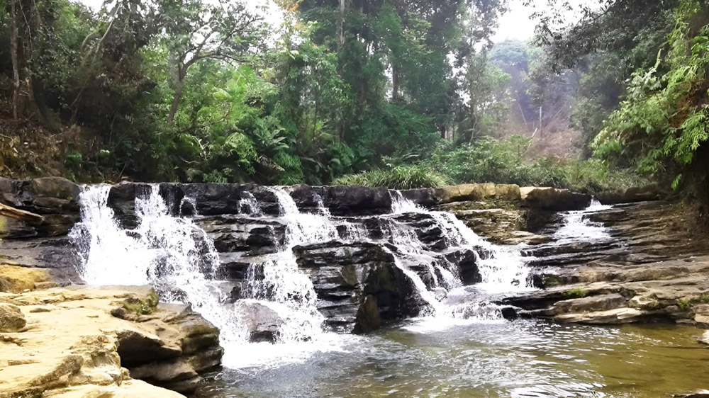 Selain Memiliki Keindahan, Air Terjun Kokoi Disebut Juga Miliki Terowongan Bawah Air 