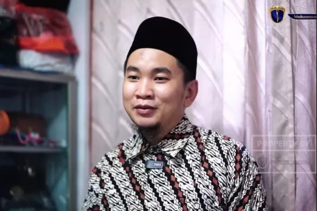 Ustadz Muhammad Faizar : Hati-hati, Kaligrafi Jenis Ini Berbahaya dan Bisa Mengundang Jin Masuk ke Dalam Rumah