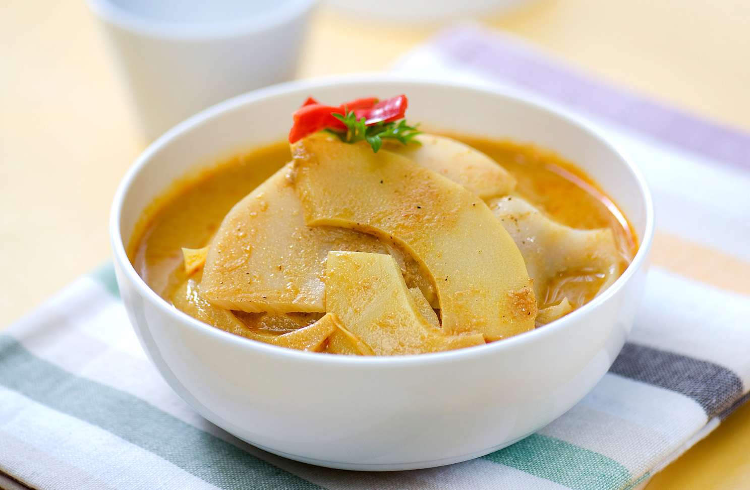 Jadi Menu Khas Bengkulu, Ini Resep Gulai Rebung Campur Liling yang Medok