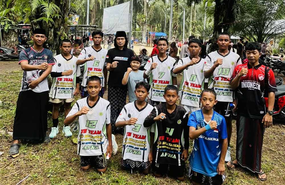 Santri AFNA Ukir Prestasi, Juara 1 Voli U-14 Mukomuko