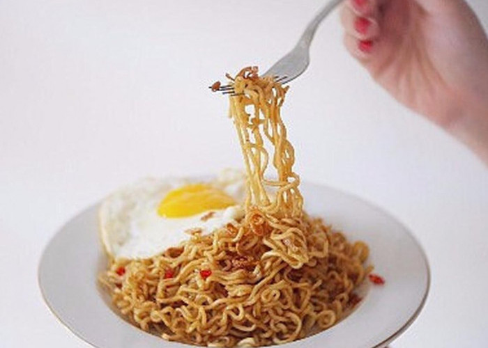 Selain Praktis, Ternyata Ada Rahasia Lain yang Membuat Mie Instan Jadi Favorit Banyak Orang