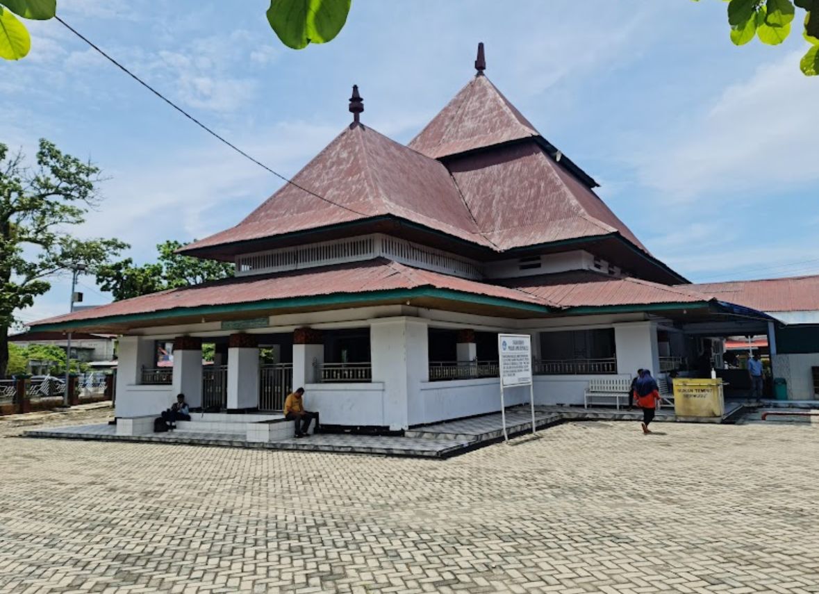 Keunikan Masjid Jamik, Masjid Ikonik di Bengkulu yang Memadukan Arsitektur Melayu dan Tiongkok