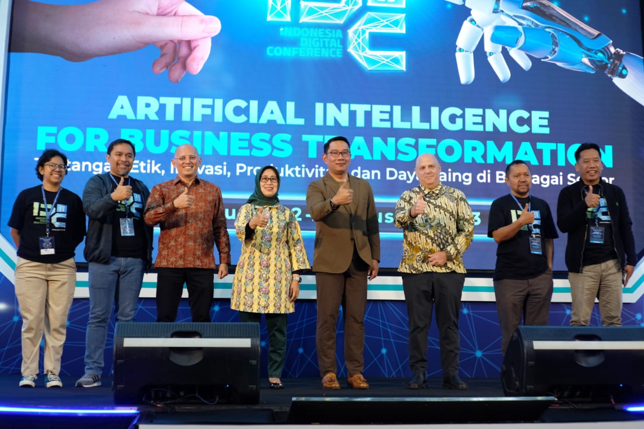 Ridwan Kamil di IDC AMSI: Rumus Hidup di Era Disrupsi Digital, Adaptasi Setiap Hari, Paham AI