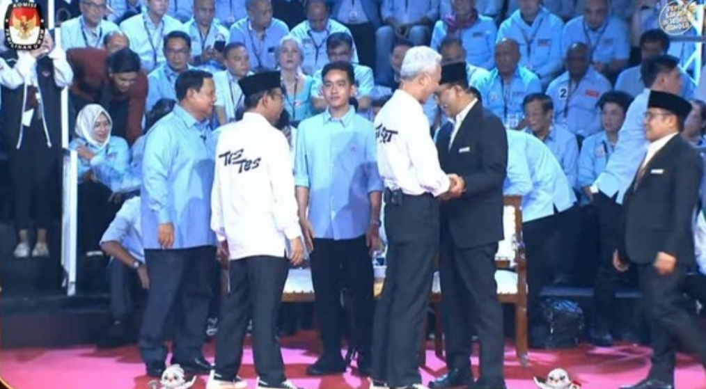Ditanya Anies Soal Penguatan Demokrasi, Sudah Jawab Prabowo Langsung Berjoget 