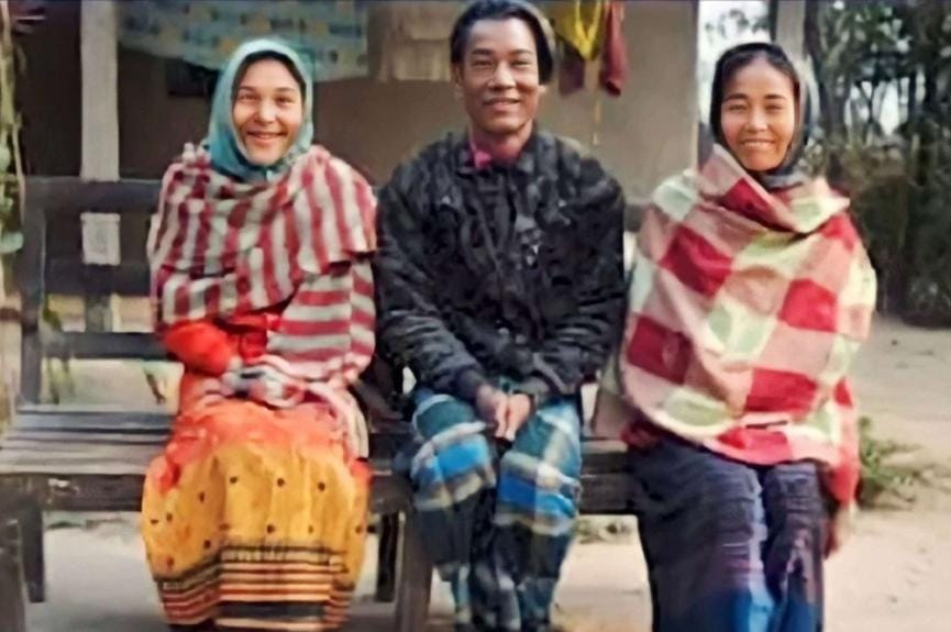 Di Suku Mandi Bangladesh, Dapat Menikahi Ibu dan Anak Sekaligus
