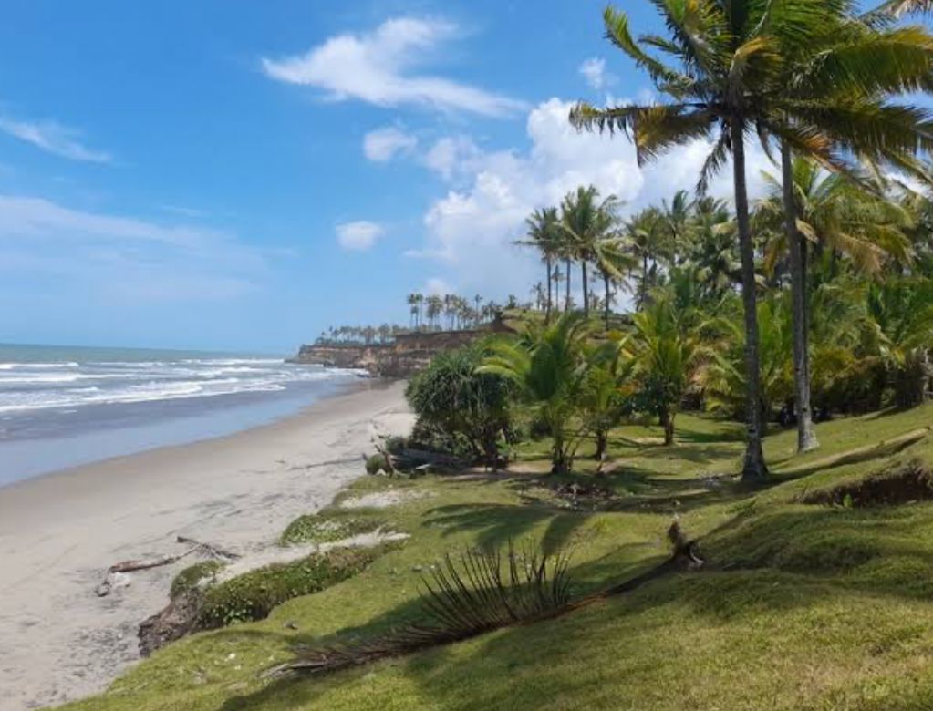 Pantai Nangai, Spot Paling Ciamik untuk Camping dan Healing di Akhir Pekan