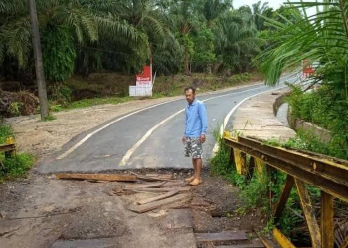 Rehab Hanya Sementara, Pemprov Bengkulu Tetap Didesak untuk Perbaiki Jembatan di Lembah Duri