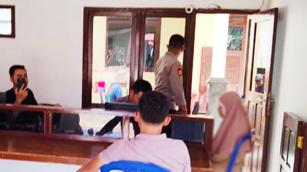 Resmi Tersangka, Oknum Guru Pelaku Cabul 24 Siswi di MSS Terancam Dipecat Sebagai PNS