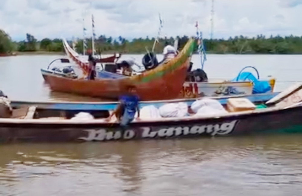 Gelombang Tinggi, Nelayan Mukomuko Hentikan Aktivitas Melaut