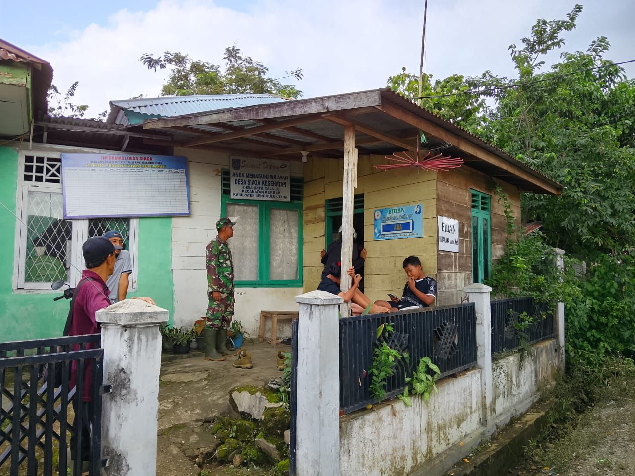 Rehab Polindes Mulai Dikerjakan di Desa Batu Raja R Kecamatan Hulu Palik Melalui Program TMMD