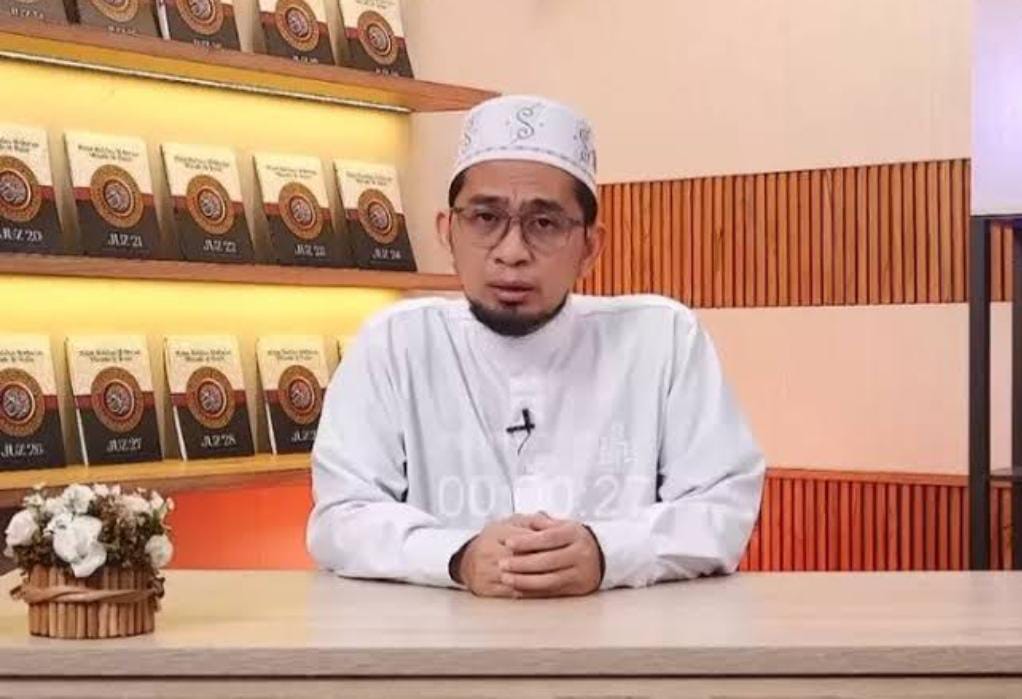 Punya Masalah Rumah Tangga Serta Rezeki Seret, Kata Ustadz Adi Hidayat, Segera Atasi Dengan Doa Ini