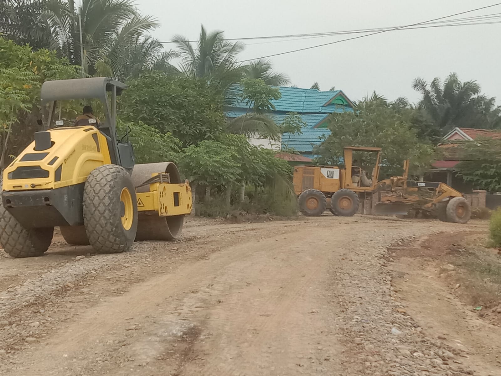 Jelang Akhir Tahun, Pengaspalan Link Jalan Air Sabai-Air Pandan Mulai Dikebut, 1,8 Km Masih Jadi PR 2024