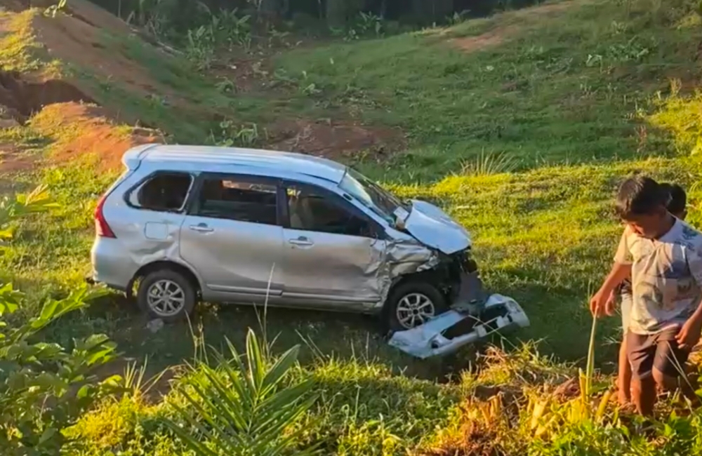  2 Avanza Tabrakan di Simpang 5 Bukit Makmur, Polisi Ungkap Kronologi Kejadian
