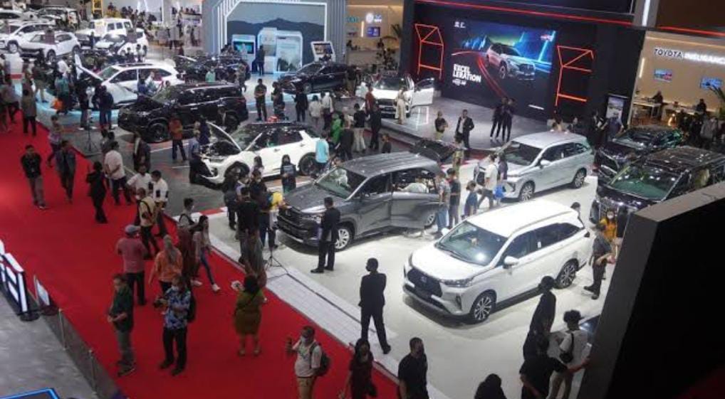 Pasar Otomotif Lesu, di Januari 2024, Penjualan Mobil Anjlok Sampai 26%