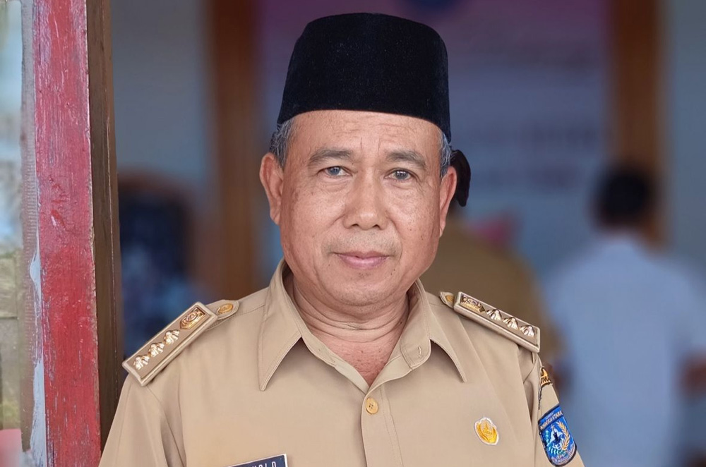 Purna Tugas, Camat Giri Mulya, Asto Budi Darmano Kembali ke Masyarakat