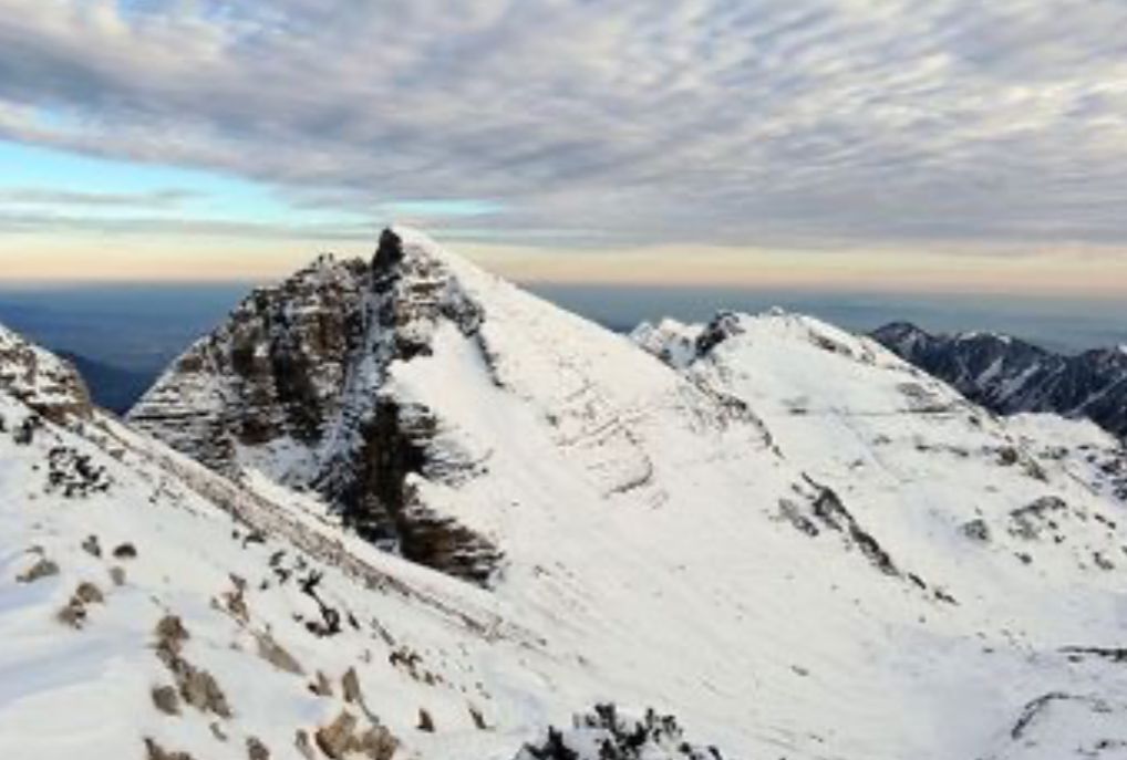 Tak Perlu ke Eropa, Ini 5 Tempat Bersalju di Indonesia, Suhunya Mencapai 0 Derajat Celsius