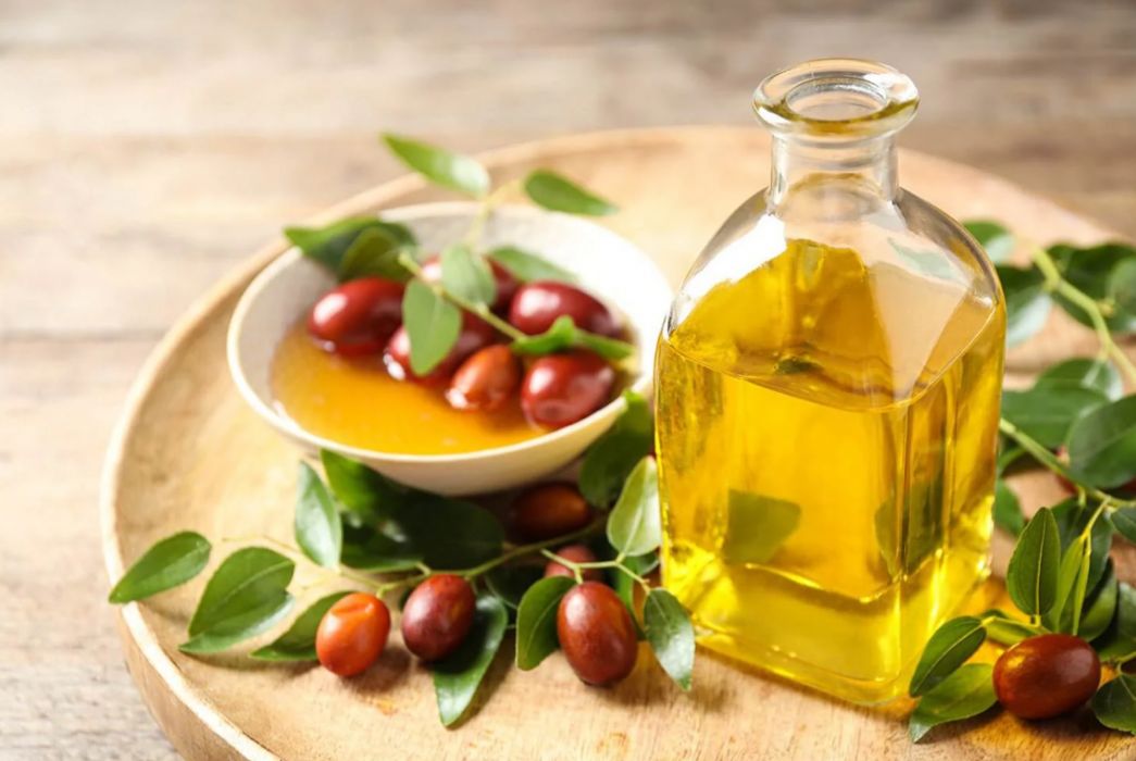 Selain untuk Kecantikan Kulit Wajah, Ini 6 Manfaat Jojoba Oil yang Perlu Diketahui