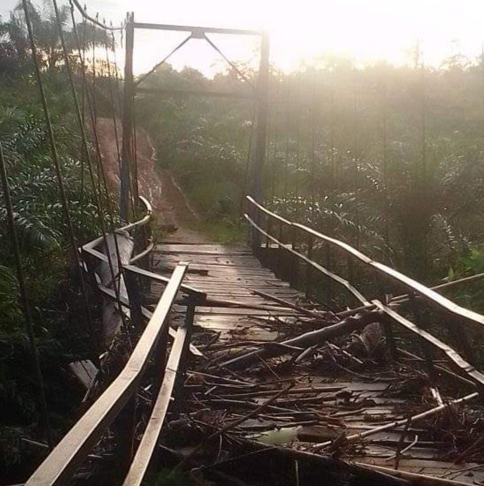 Jembatan Penghubung Dusun di Gembung Raya Kembali Rusak Akibat Dihantam Banjir