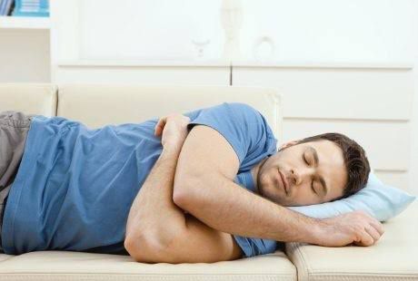 Jangan Sampai Salah, 3 Posisi Tidur yang Baik untuk Meningkatkan Kualitas Tidur Anda