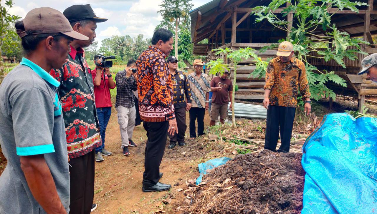 Jaga Kedaulatan Pangan, Desa di Padang Jaya Gelontorkan DD Untuk Tanam Bawang Merah.