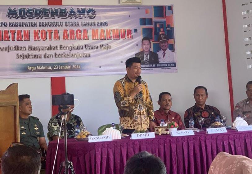 Wabup Arie Minta Kepala Desa dan Perangkat Perhatikan Kondisi Warganya 