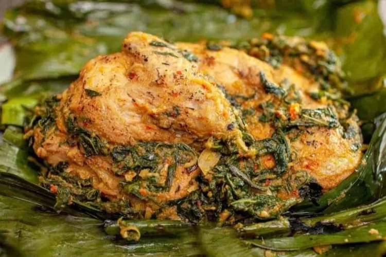 Tak Perlu ke Bali untuk Menikmati Masakan Ini! Berikut Resep Ayam Betutu Khas Bali yang Lezat dan Nikmat