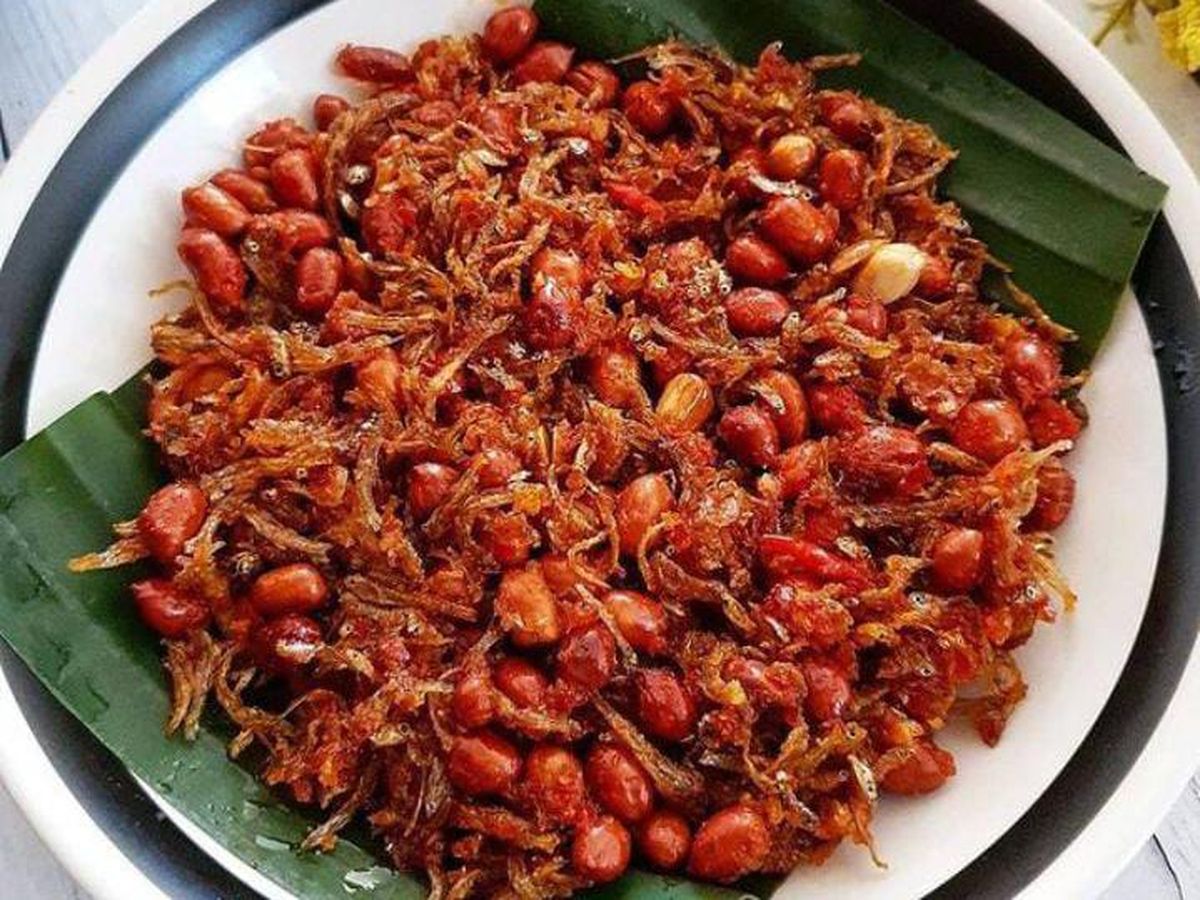 Cocok Jadi Menu Darurat, Ini Cara Memasak Teri Balado Kering yang Dijamin Crispy