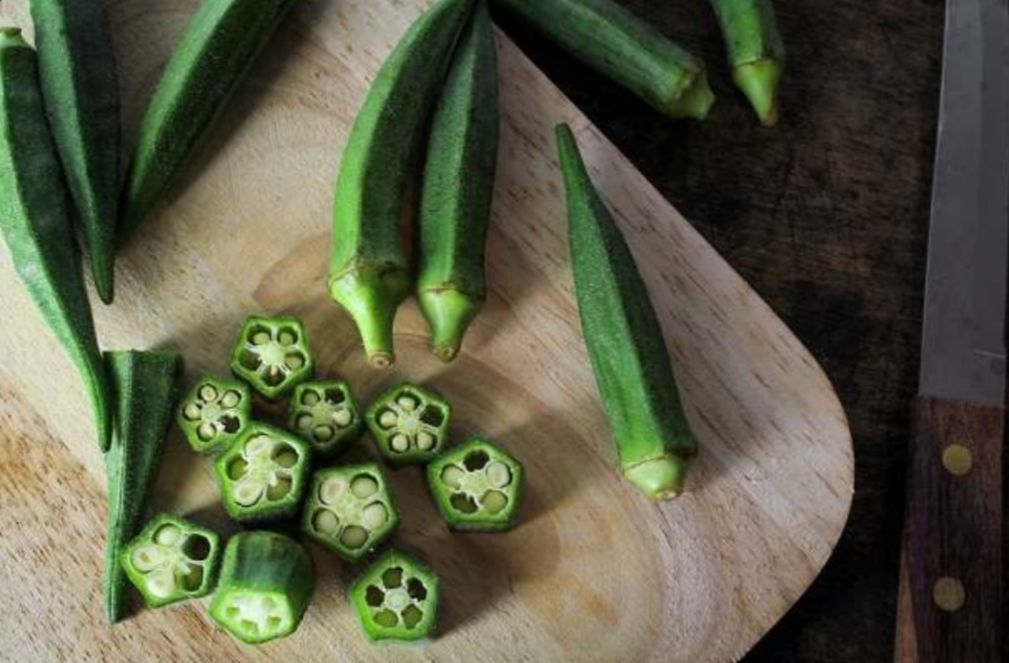 Tips Mengolah Okra untuk Menurunkan Berat Badan dan Kolesterol