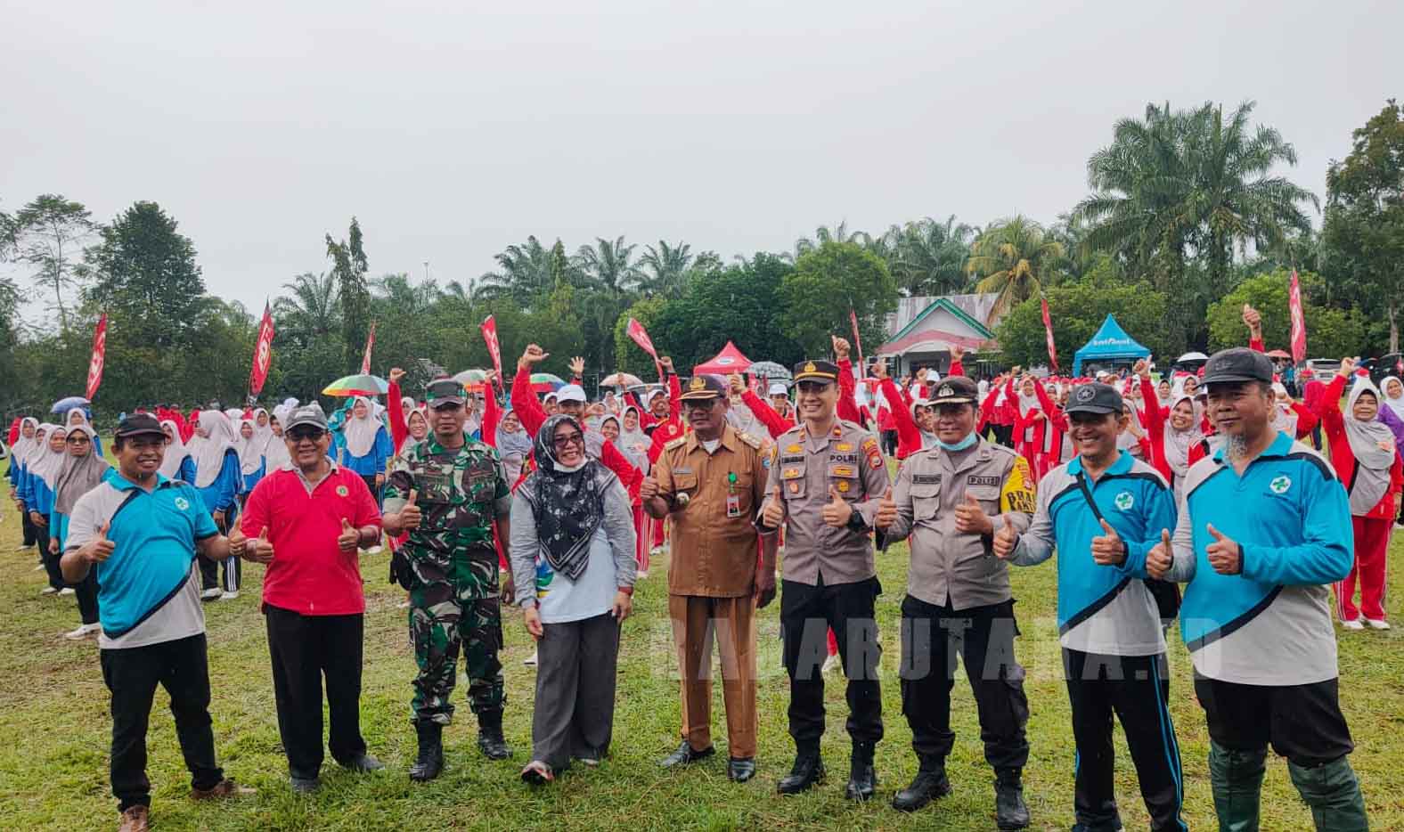 Diguyur Hujan, PKM Air Bintunan Sukses Gelar Peringatan HKN 2022