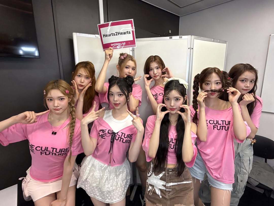 Hearts2Hearts Hiasi Iklan Shopee 9.9 Super Shopping Day, Penuh Warna & Ceria Buat Semua Ikut Senyum!