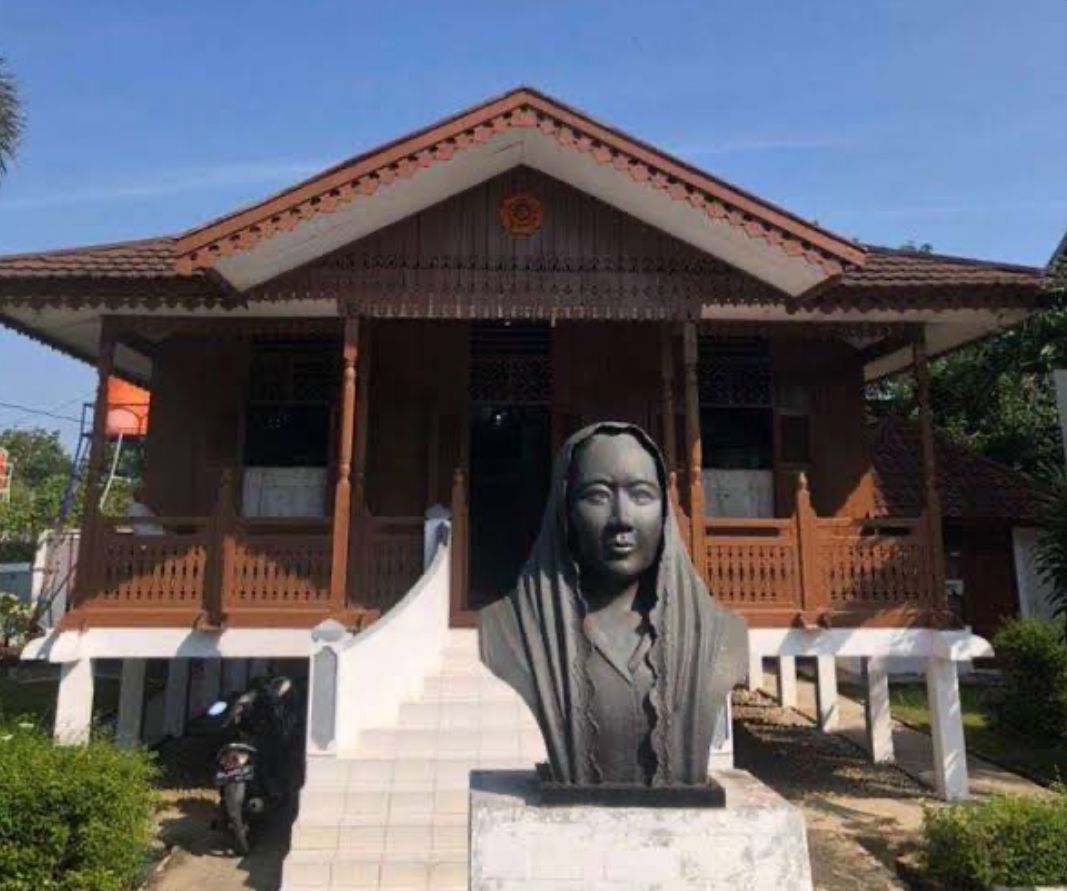 Menilik Rumah Ibu Negara Pertama Asal Bengkulu, Jadi Saksi Sejarah Sang Saka Merah PutiH