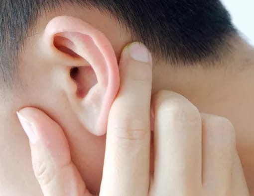 Sering Dianggap Sepele, Ini 5 Penyebab Telinga Berdenging yang Harus Kamu Pahami