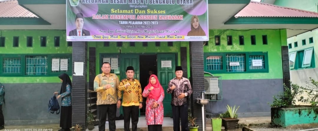 Kakan Kemenag Bengkulu Utara Beri Semangat 158 Siswa MTSN 01 yang Ikuti Assesmen Madrasah